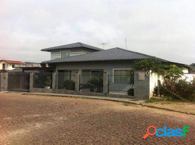 Casa a Venda no bairro Sete de Setembro - Gaspar, SC - Ref.: