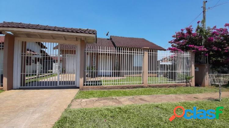 Casa com 2 quartos, 70m², à venda em Estância Velha,