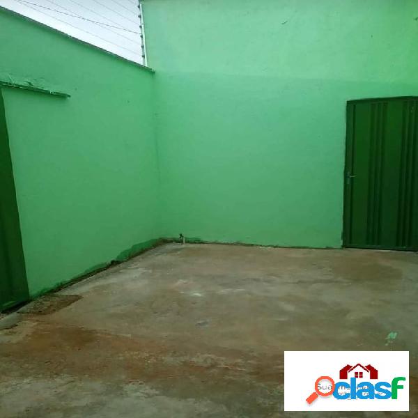 Casa com 2 quartos, 98m², à venda em Trindade, Setor Vida
