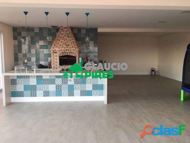 Excelente casa no Reserva da Serra Jundiaí