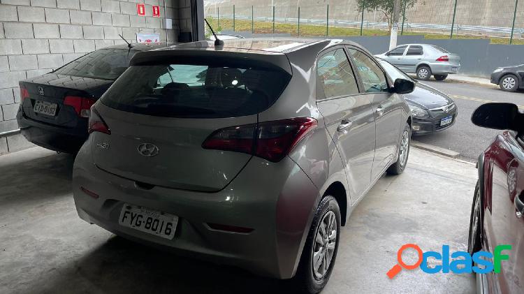 HYUNDAI HB20 COMF.C.PLUSC.STYLE 1.0 FLEX 12V BEGE 2019 1.0