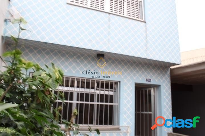 Sobrada à Venda com 3 Quartos, 3 vagas na Vila Prado