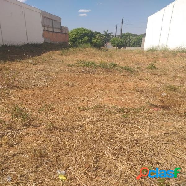 TERRENO LOCALIZADO NO JARDIM AMAZÔNIA EM SORRISO-MT