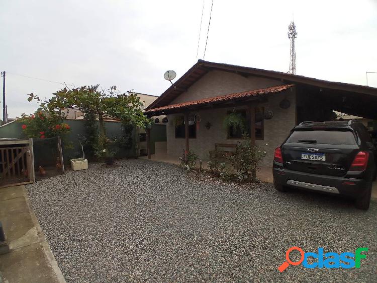 Vendo Casa com 5 Quartos no Vila Nova em Barra Velha-SC