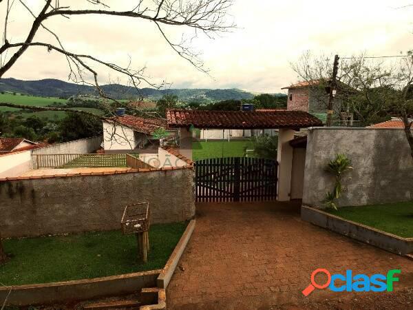 Chácara à venda em Bragança Paulista/SP.