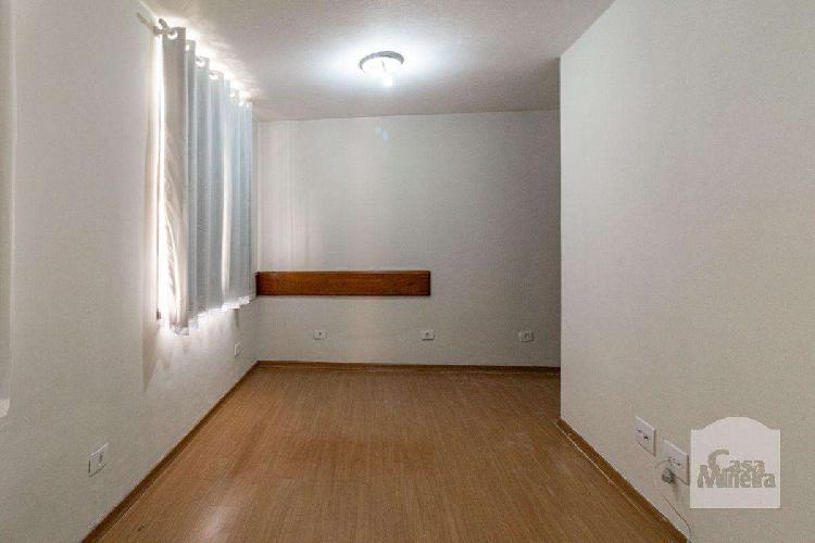 Apartamento, Carlos Prates, 2 Quartos, 1 Vaga, 0 Suíte