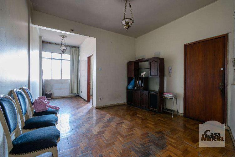 Apartamento, Centro, 3 Quartos, 0 Vaga, 0 Suíte
