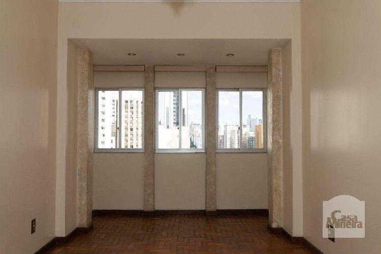 Apartamento, Centro, 3 Quartos, 0 Vaga, 1 Suíte