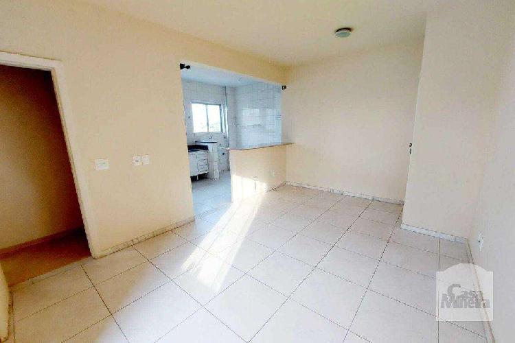 Apartamento, Serra, 2 Quartos, 1 Vaga, 0 Suíte