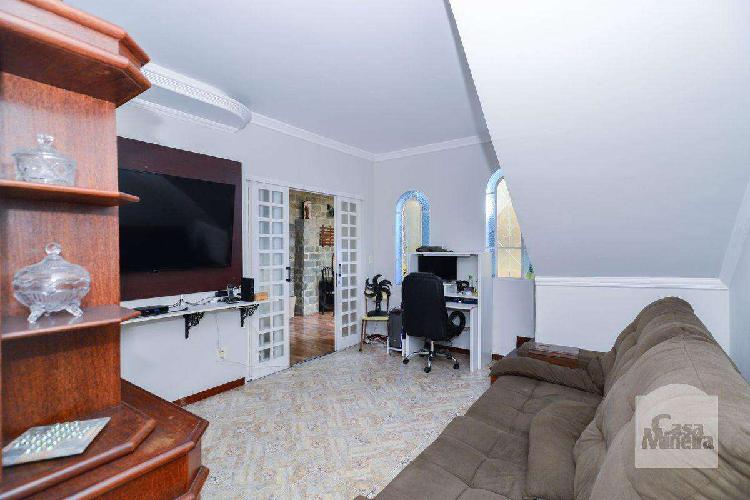 Casa, Copacabana, 2 Quartos, 1 Vaga, 0 Suíte