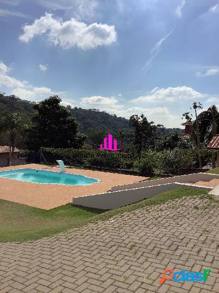 Linda chácara á venda em Itupeva - SP