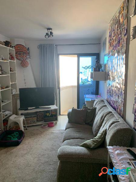 APARTAMENTO À VENDA