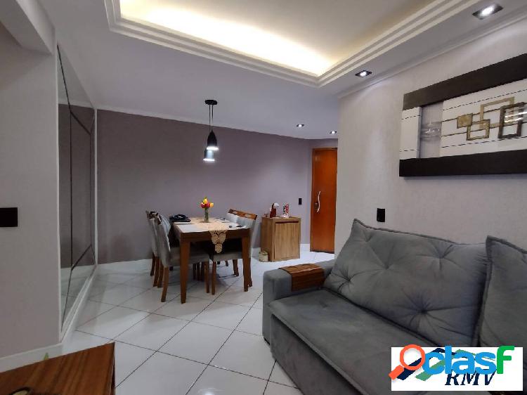 Apartamento no Cond. Vila Romana - Pq. Marajoara.