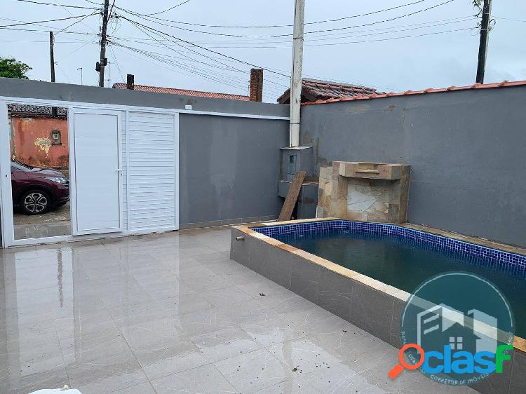 Casa lado praia, com piscina, em Itanhaém - Aceita FGTS