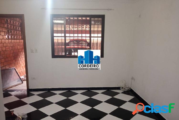 Sobrado em Condomínio Fechado de 02 Dormitórios em São