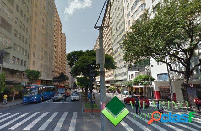TROCO APARTAMENTO NO CENTRO
