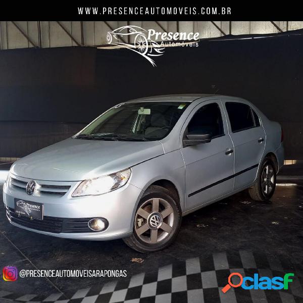 VOLKSWAGEN VOYAGE 1.61.6 CITY MI TOTAL FLEX 8V 4P PRATA 2013