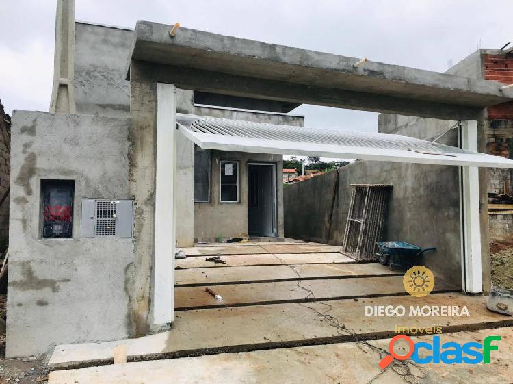 Casa á venda em Atibaia aceita financiamento bancário