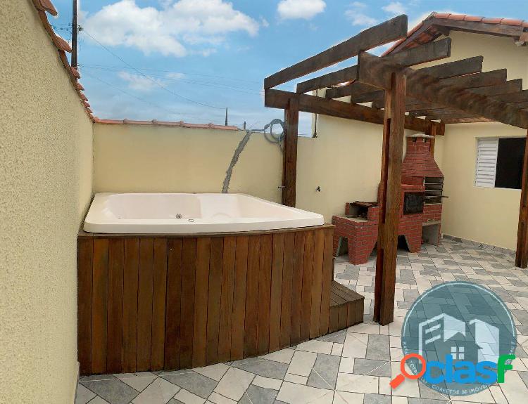 Casa com jacuzzi lado praia!