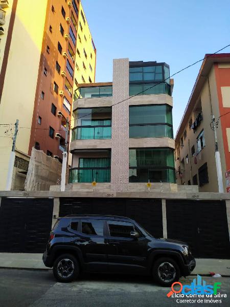 Maravilhosa casa Triplex no Embaré