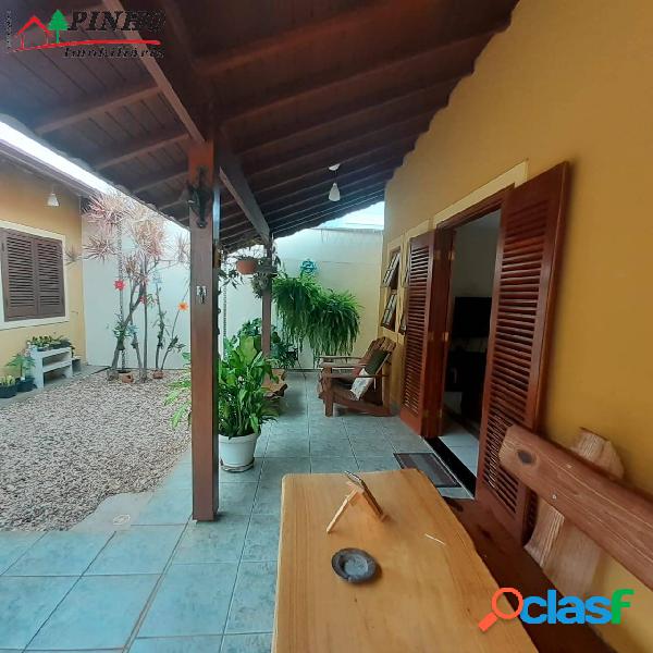 Casa linda e acolhedora no Holiday