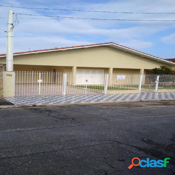 Casa residencial no bairro Balneário Flórida - Venda e