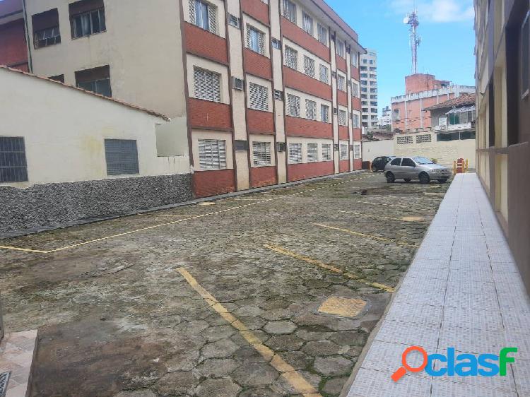 APARTAMENTO NO CENTRO DE MONGAGUÁ PRÓXIMO DE TODO