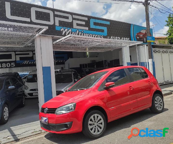 VOLKSWAGEN FOX 1.6 MI TOTAL FLEX 8V 5P VERMELHO 2014 1.6