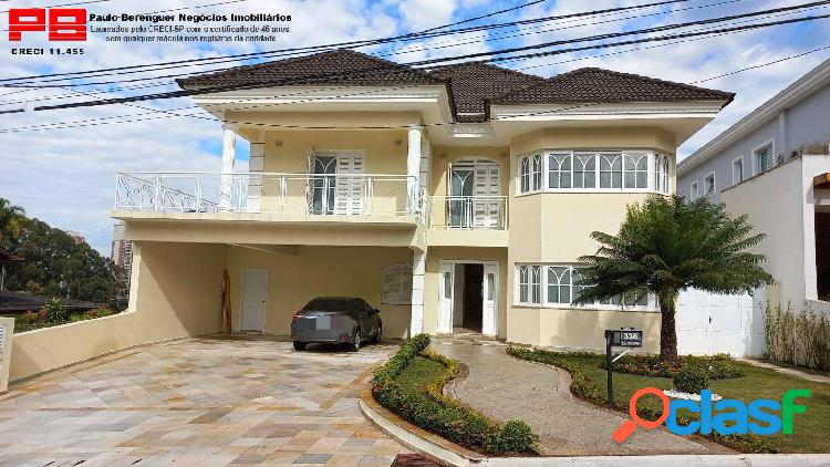 Sobrado 669m² 4 suítes - Condomínio Melville