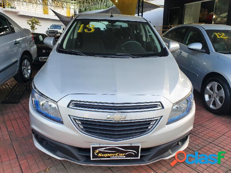 CHEVROLET ONIX HATCH LT 1.0 8V FLEXPOWER 5P MEC. PRATA 2014