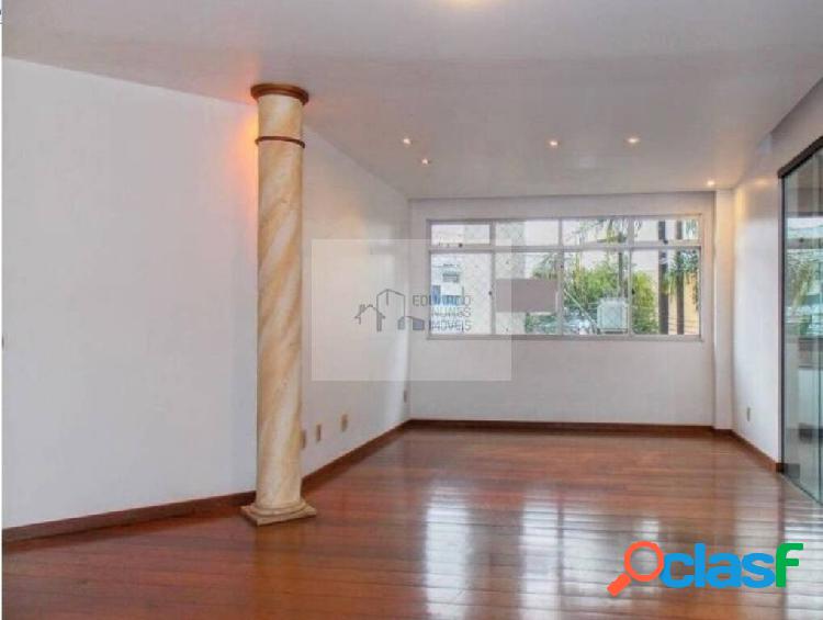 APARTAMENTO COM 04 QUARTOS NA SERRA. EXCELENTE