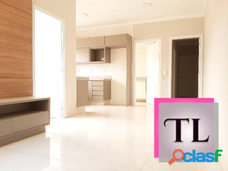 APARTAMENTO COM PLANEJADOS