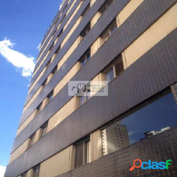 APARTAMENTO DE 03 QUARTOS E 02 VAGAS NO SION. PRÉDIO