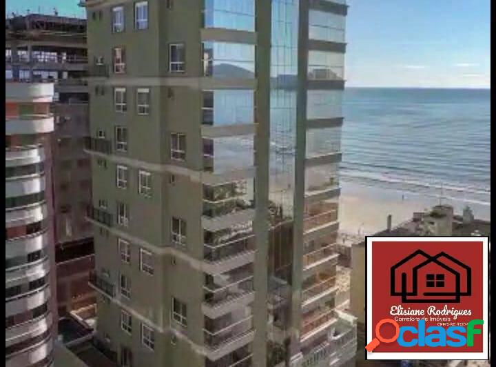 Apartamento casa duplex com 4 suítes em Meia Praia Itapema