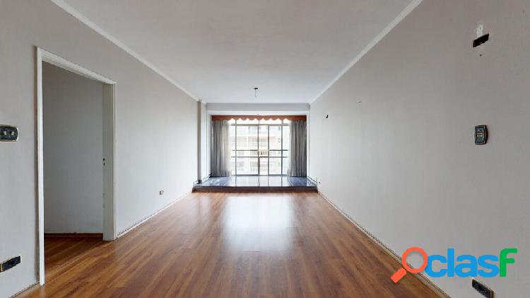 Apartamento com 3 quartos, 130m², à venda