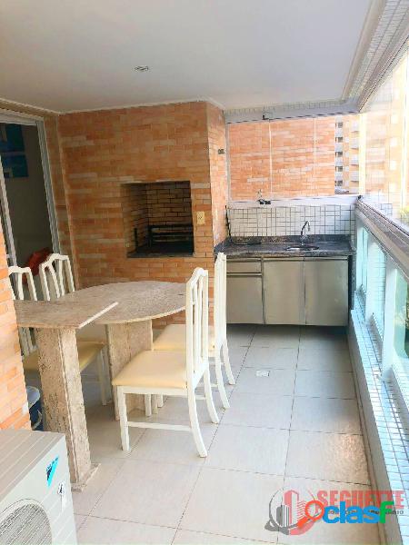 Apartamento com clube compartilhado e 3 dormitórios