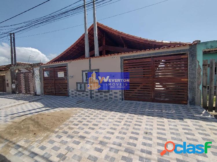 Casa 2dorm.(1suíte) c/ Piscina R$295.900,00 em Mongaguá na