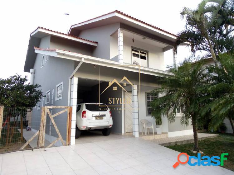Casa com 3 dormitórios a venda, 200 m² por R$ 950.000 -