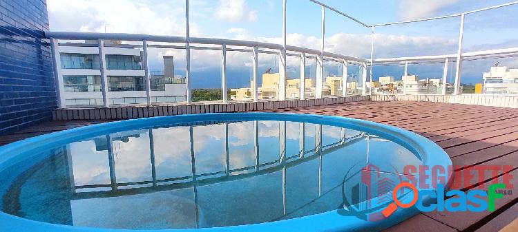 Cobertura pé na areia com piscina 4 dormitórios