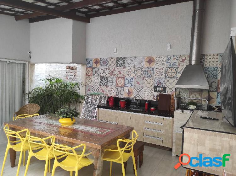 Linda casa no sim