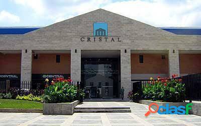 Se alquila local comercial de 45m2 en el cristal