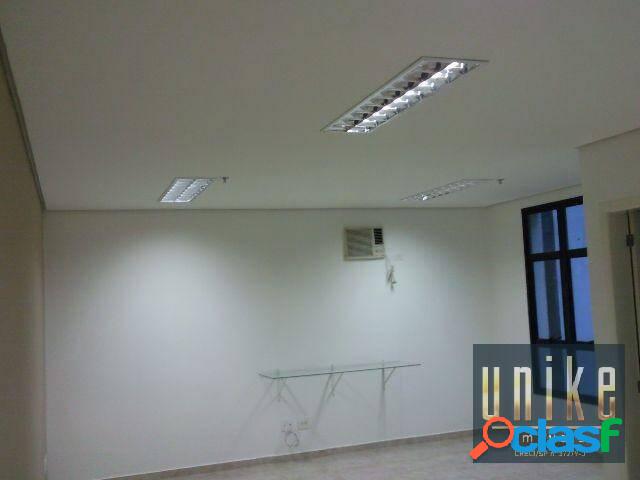 Sala comercial de 42m²- Jardim Aquárius