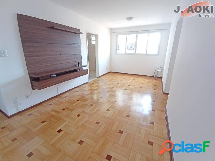 Apartamento para aluguel possui 94 m² com 2 quartos