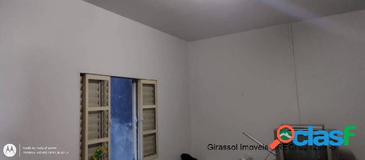 CASA COM GARAGEM