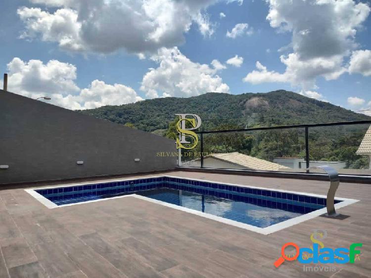 Casa À Venda - 3 dormitórios e piscina - Com Financiamento