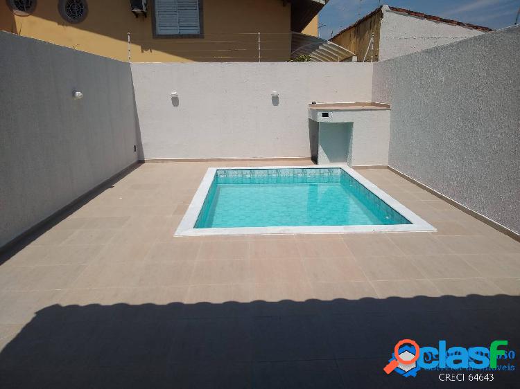 SOBREPOSTA NOVA-ÓTIMO ACABTO-PISCINA-CHURRASQUEIRA-250 M