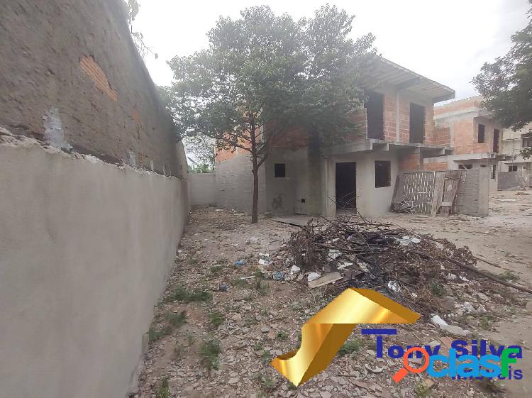 Oportunidade! São 2 Casas Duplex nas Palmeiras em Cabo