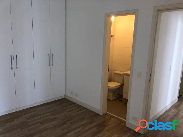 Apartamento no Centro de Alphaville com 3 dormitorios