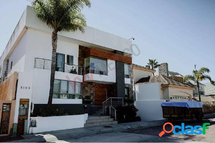 ESPECTACULAR CASA EN VENTA UBICADA EN PUERTA DE HIERRO ZONA