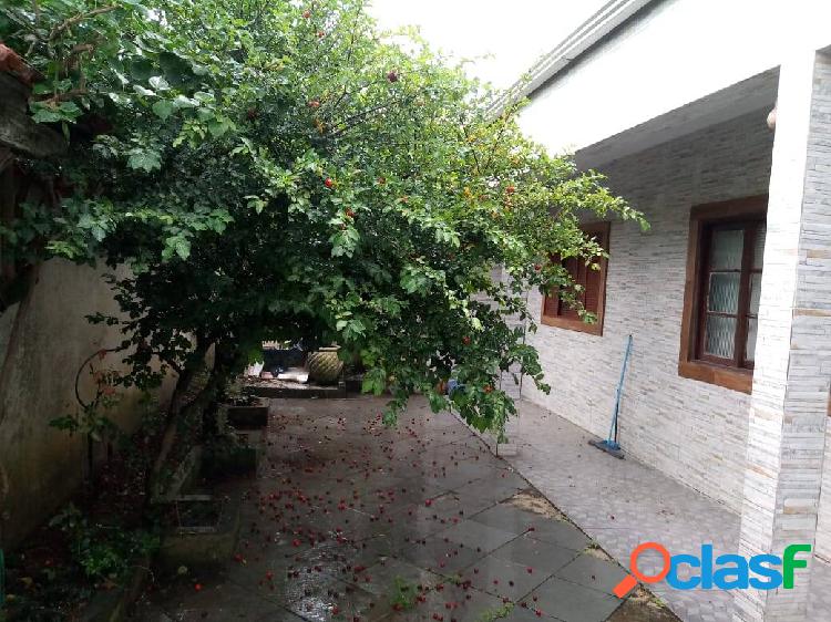 VENDE-SE ÓTIMA CASA COM LOTE 10x18
